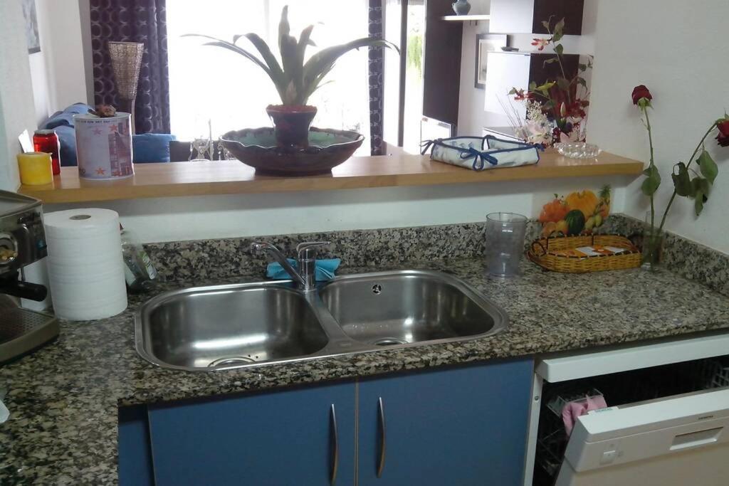 Bonito Apartamento De 3 Hab. Con Jardin 罗萨斯 外观 照片